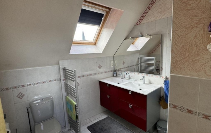 Maison SAINT-AMAND-MONTROND (18200)  117 m2 138 000 € 