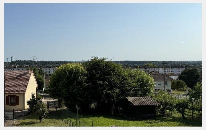 Maison SAINT-AMAND-MONTROND (18200)  60 m2 44 000 € 