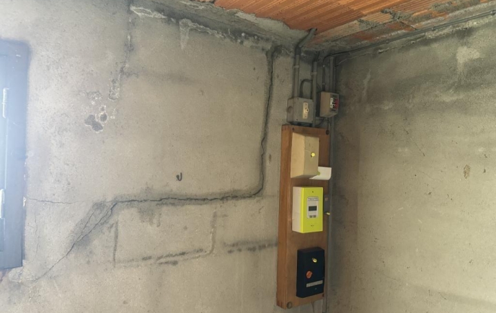 Maison SAINT-AMAND-MONTROND (18200)  60 m2 44 000 € 