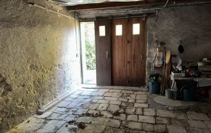 Maison SAINT-AMAND-MONTROND (18200)  112 m2 176 000 € 