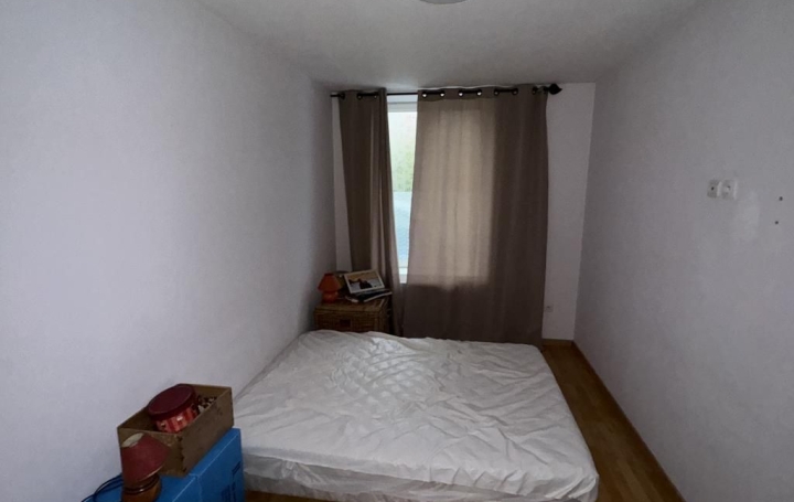 Maison SAINT-AMAND-MONTROND (18200)  99 m2 102 000 € 