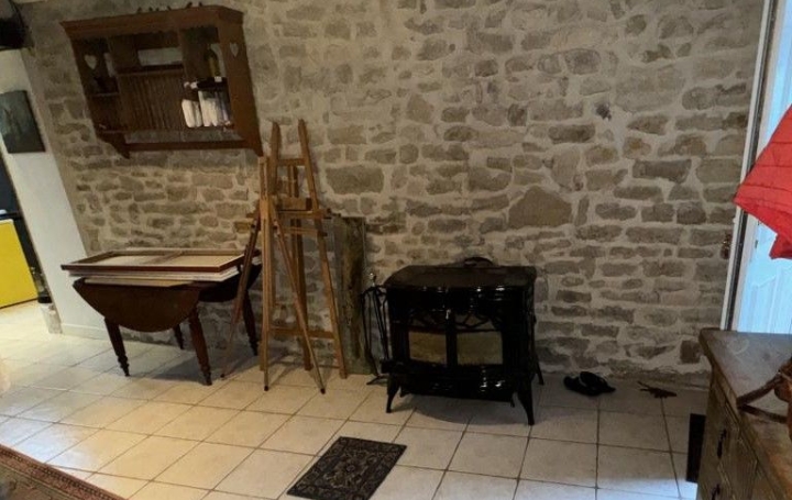 Maison SAINT-AMAND-MONTROND (18200)  99 m2 102 000 € 