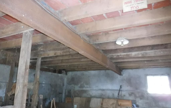 Maison SAINT-AMAND-MONTROND (18200)  41 m2 76 000 € 