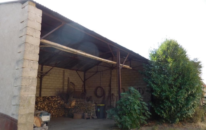 Maison SAINT-AMAND-MONTROND (18200)  41 m2 76 000 € 