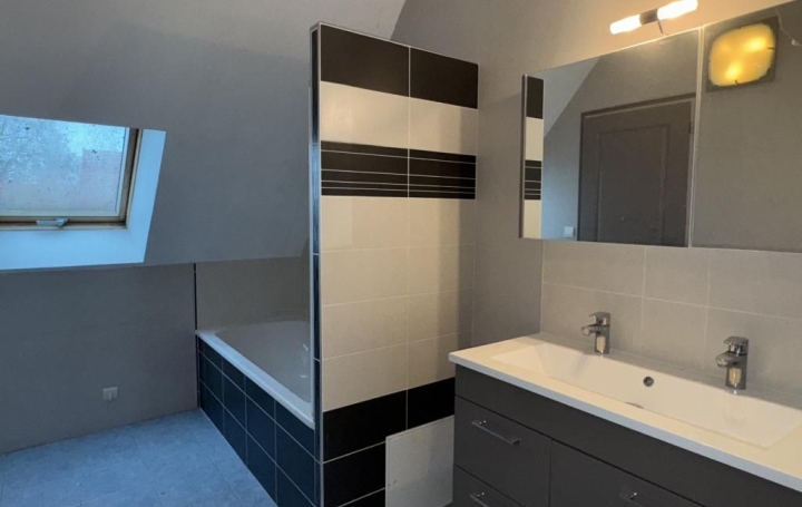 Maison LA CELLE (18200)  107 m2 81 300 € 