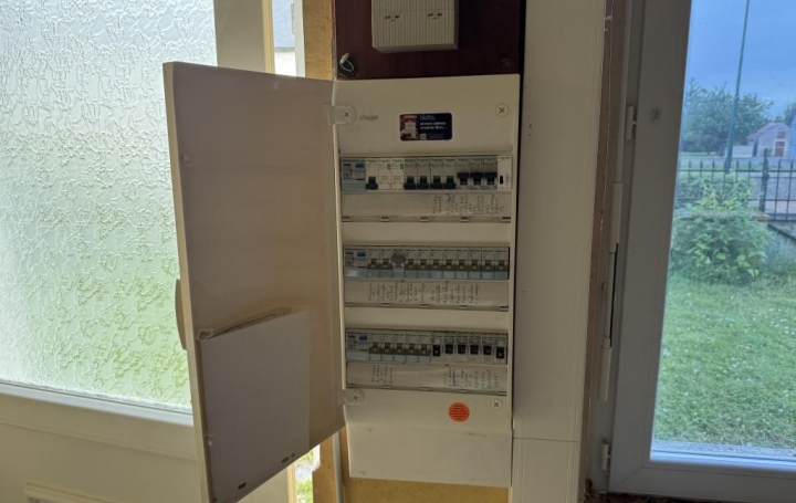 Maison SAINT-LOUP-DES-CHAUMES (18190)  65 m2 81 750 € 