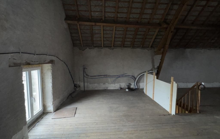 Maison SAINT-LOUP-DES-CHAUMES (18190)  65 m2 81 750 € 