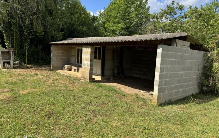 Maison SAINT-AMAND-MONTROND (18200)  158 m2 233 200 € 