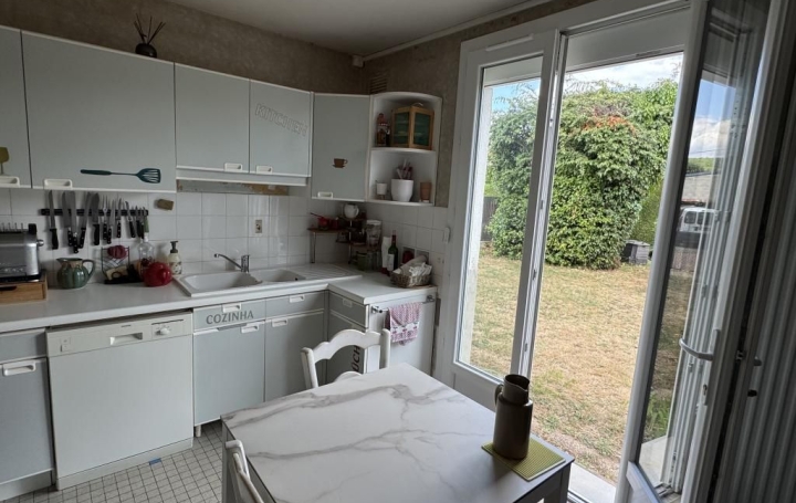 Maison SAINT-AMAND-MONTROND (18200)  101 m2 123 000 € 