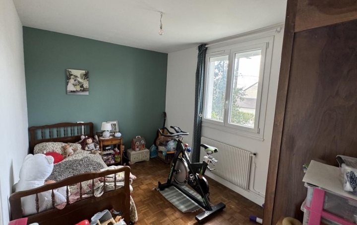 Maison SAINT-AMAND-MONTROND (18200)  101 m2 123 000 € 