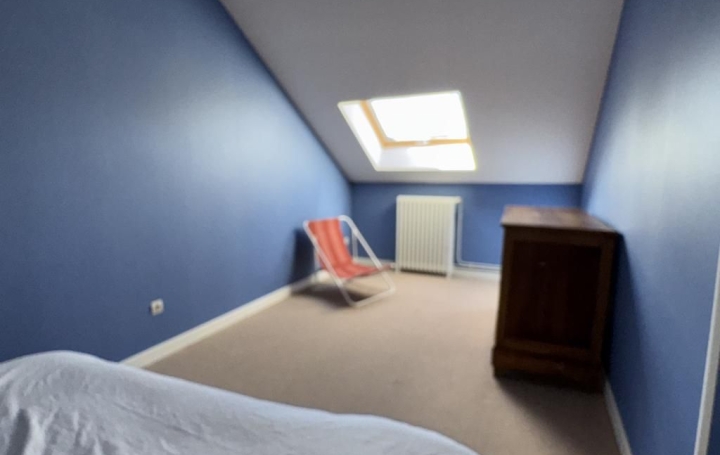 Maison DUN-SUR-AURON (18130)  180 m2 204 300 € 