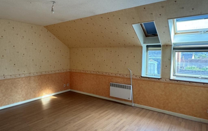 1 Pièce SAINT-AMAND-MONTROND (18200)  31 m2 46 200 € 