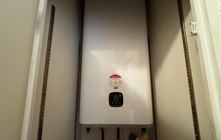 1 Pièce SAINT-AMAND-MONTROND (18200)  31 m2 46 200 € 