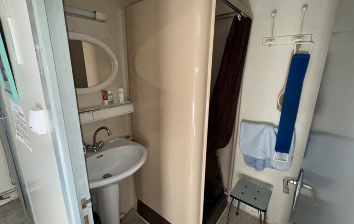 Maison ISLE-ET-BARDAIS (03360)  118 m2 49 500 € 