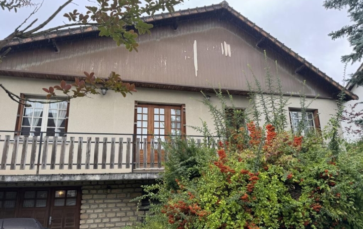 Maison / Villa SAINT-AMAND-MONTROND (18200) 94 m<sup>2</sup> 76 300 € 