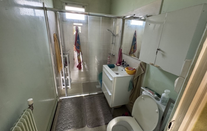 Maison SAINT-AMAND-MONTROND (18200)  57 m2 60 500 € 