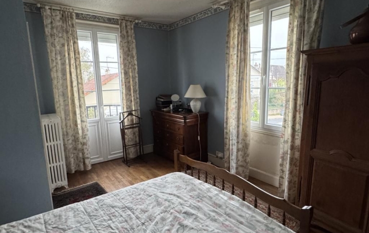 Maison SAINT-AMAND-MONTROND (18200)  92 m2 108 500 € 