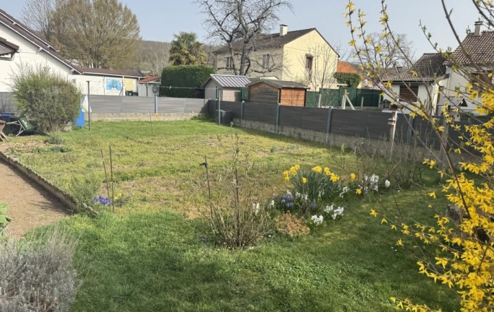 Maison SAINT-AMAND-MONTROND (18200)  69 m2 113 000 € 