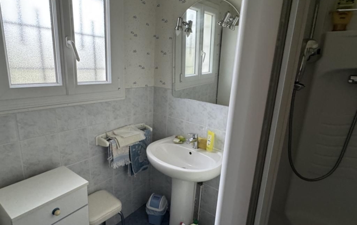 Maison SAINT-AMAND-MONTROND (18200)  69 m2 113 000 € 