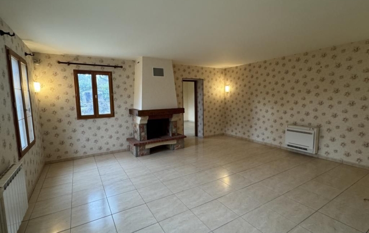 Maison DUN-SUR-AURON (18130)  145 m2 119 000 € 