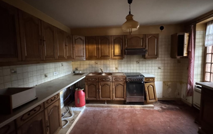 Maison DUN-SUR-AURON (18130)  145 m2 119 000 € 