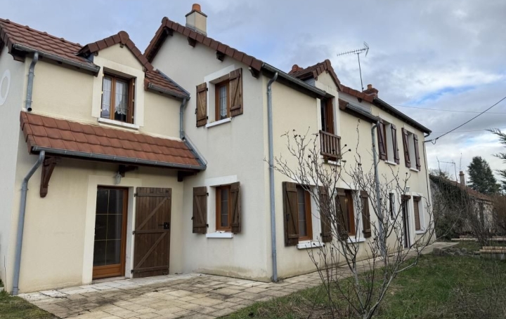 Maison DUN-SUR-AURON (18130)  145 m2 119 000 € 