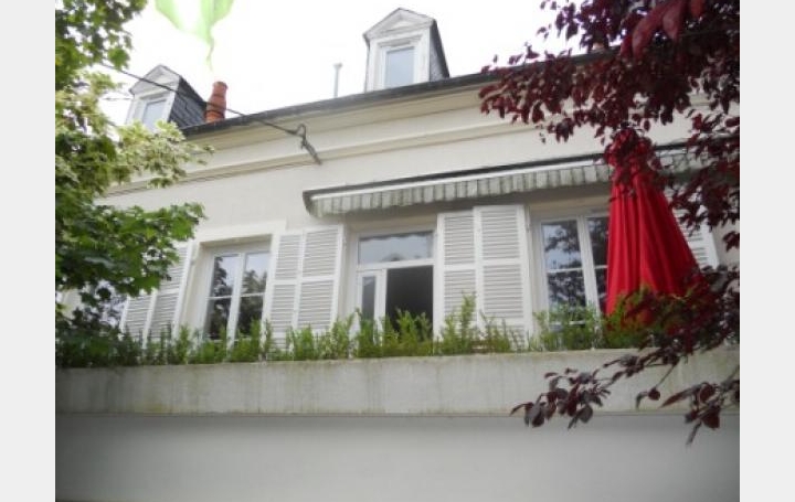 Réseau Immo-diffusion : Maison de ville  SANCOINS  188 m2 272 000 € 