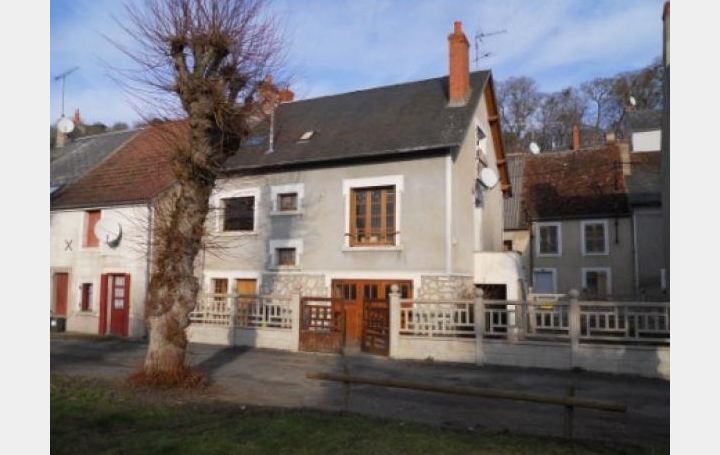 Réseau Immo-diffusion : Maison de ville  CHATEAUNEUF-SUR-CHER  96 m2 74 000 € 