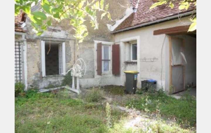 Réseau Immo-diffusion : Maison de village  BANNEGON  71 m2 40 000 € 