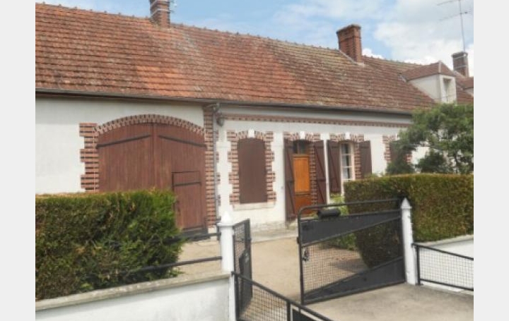 Réseau Immo-diffusion : Maison de village  SAINT-PIERRE-LES-ETIEUX  65 m2 87 000 € 