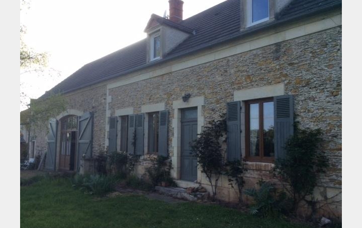 Réseau Immo-diffusion : Maison  COLOMBIERS  300 m2 236 000 € 