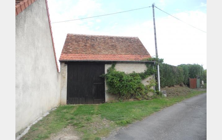 Réseau Immo-diffusion : Maison  FARGES-ALLICHAMPS  40 m2 22 000 € 