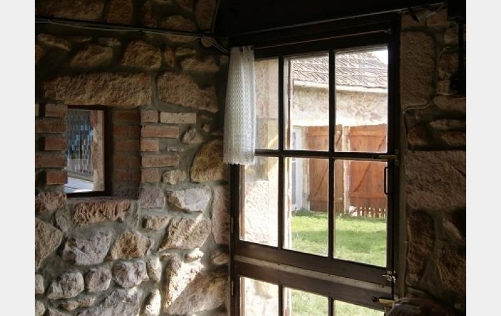 Réseau Immo-diffusion : Maison  SAULZAIS-LE-POTIER  168 m2 105 000 € 