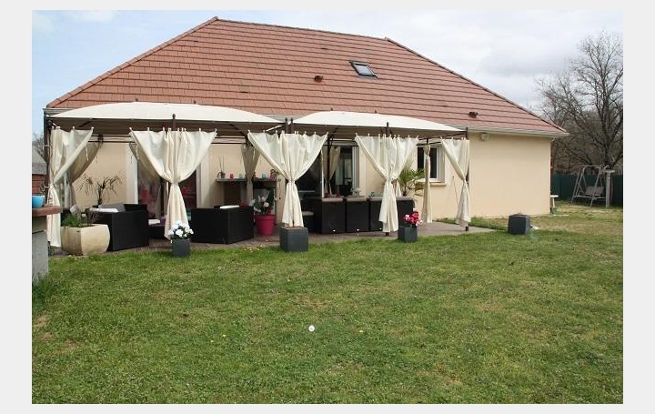 Réseau Immo-diffusion : Maison  VIGNOUX-SUR-BARANGEON  130 m2 240 000 € 