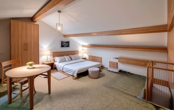 Maison VILLEMOTIER (01270)  180 m2 43 500 € 