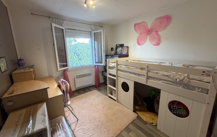 Maison DOMPIERRE-SUR-VEYLE (01240)  91 m2 1 200 € 