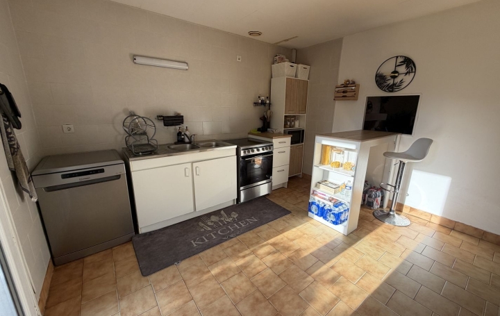 Maison DOMPIERRE-SUR-VEYLE (01240)  91 m2 1 200 € 
