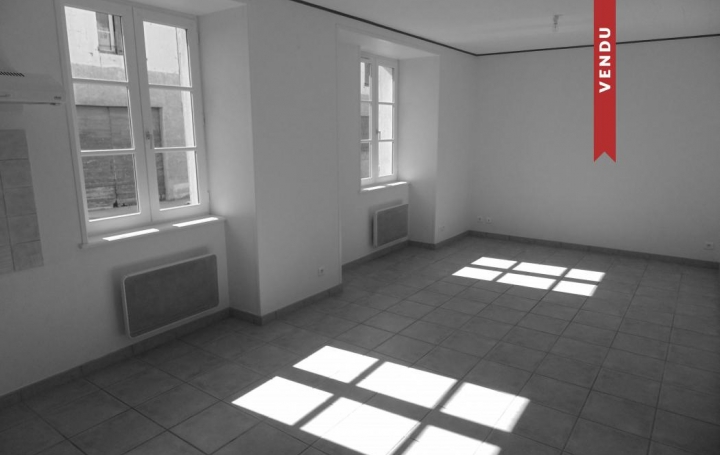 Réseau Immo-diffusion : Appartement P2  COLIGNY  37 m2 390 € 