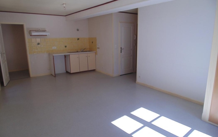 Réseau Immo-diffusion : Appartement P2  COLIGNY  47 m2 400 € 