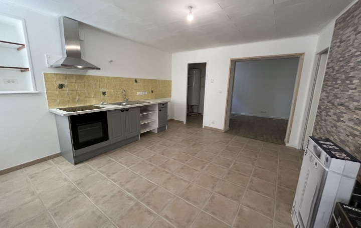 Réseau Immo-diffusion : Appartement P3  COLIGNY  65 m2 550 € 