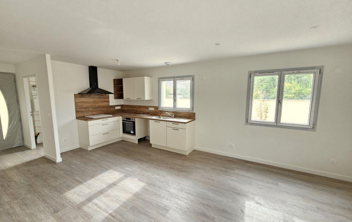 Maison SAINT-JEAN-LE-VIEUX (01640)  88 m2 990 € 