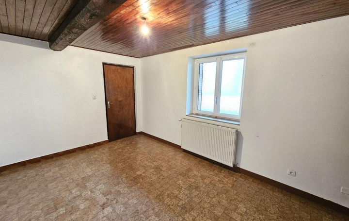 Maison SAINT-DENIS-LES-BOURG (01000)  89 m2 800 € 