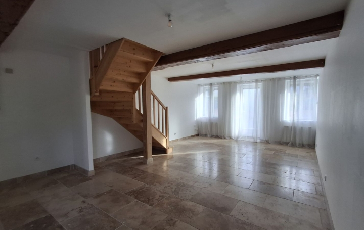 Réseau Immo-diffusion : Maison  PONT-DE-VAUX  102 m2 700 € 