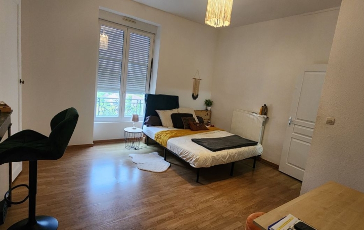 4 Pièces AMBERIEU-EN-BUGEY (01500)  85 m2 780 € 