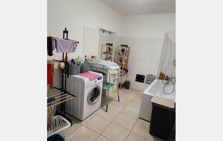 4 Pièces AMBERIEU-EN-BUGEY (01500)  85 m2 780 € 