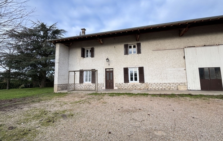 Maison / Villa BAGE-LA-VILLE (01380) 150 m<sup>2</sup> 820 € 