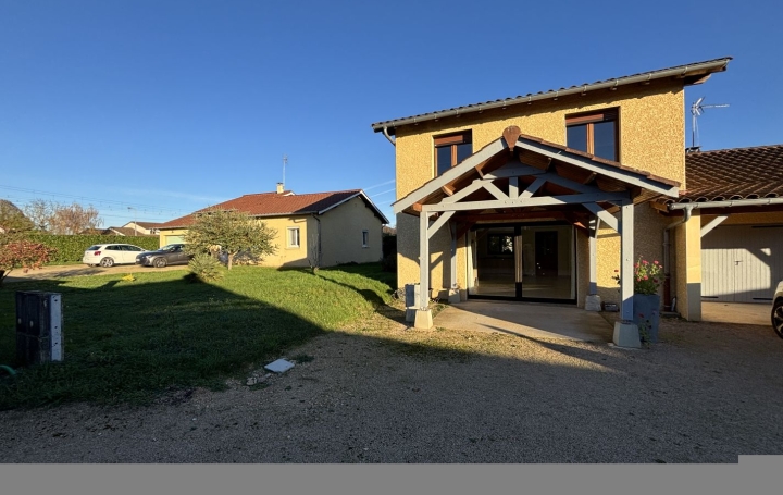 Maison / Villa SAINT-JEAN-SUR-VEYLE (01290) 85 m<sup>2</sup> 800 € 