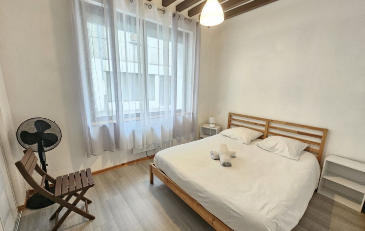 3 Pièces CHALAMONT (01320)  69 m2 700 € 