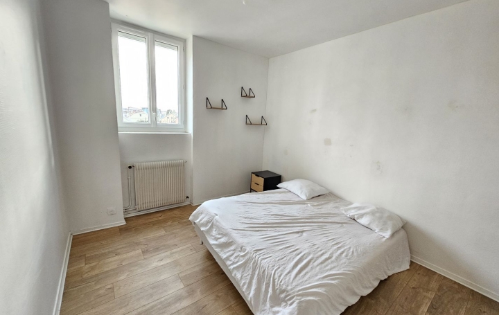 3 Pièces BOURG-EN-BRESSE (01000)  52 m2 730 € 