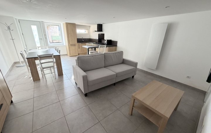 Maison / Villa SAINT-PAUL-DE-VARAX (01240) 74 m<sup>2</sup> 980 € 